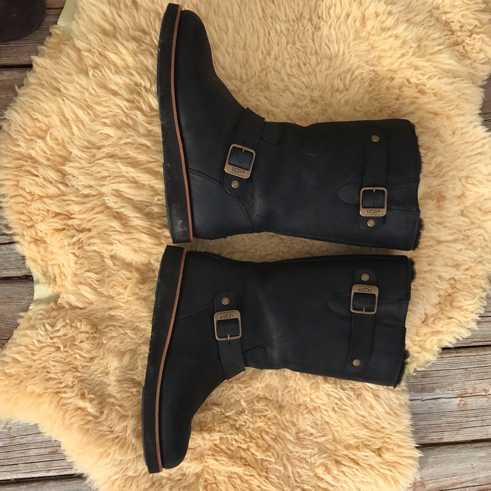 Like New Uggs - image 3